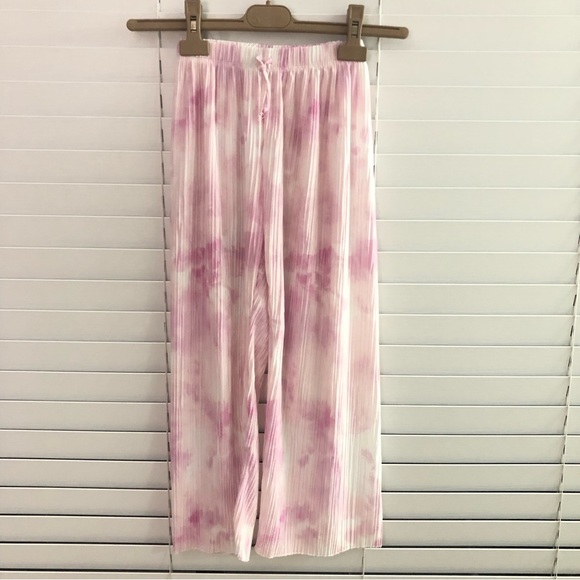 Zara Girls wide leg pleated  pants tie dye pattern & puffy shoulder tee set of 3 - Picture 4 of 15